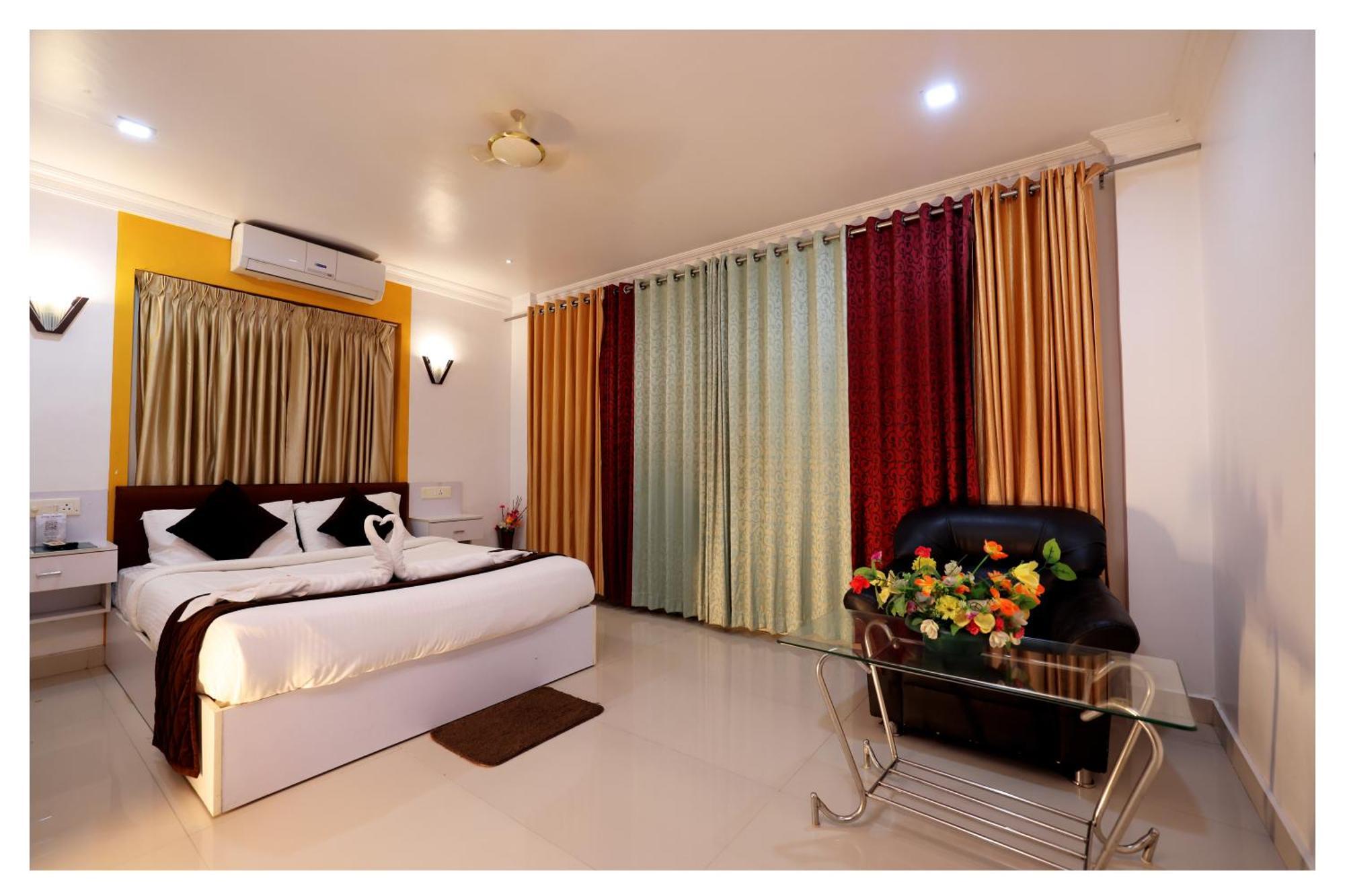 Hydel Palace Athirappilly By Bestinn Leisure Exterior foto