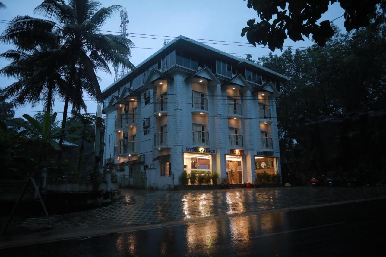Hydel Palace Athirappilly By Bestinn Leisure Exterior foto
